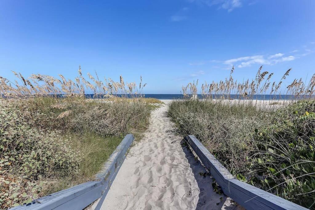 פרננדינה ביץ' Oceanfront Retreat With A Remarkable View. New! מראה חיצוני תמונה